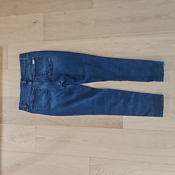 Jeans - Picture 2 of 3